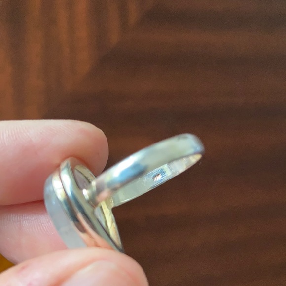 Sterling silver teardrop moonstone ring - Picture 9 of 9